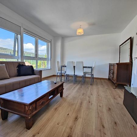 Chalet Con Wifi , Ps4 , Garaje, 5 Dormitorios, 3 Banos, Сантьяго-де-Компостела Экстерьер фото