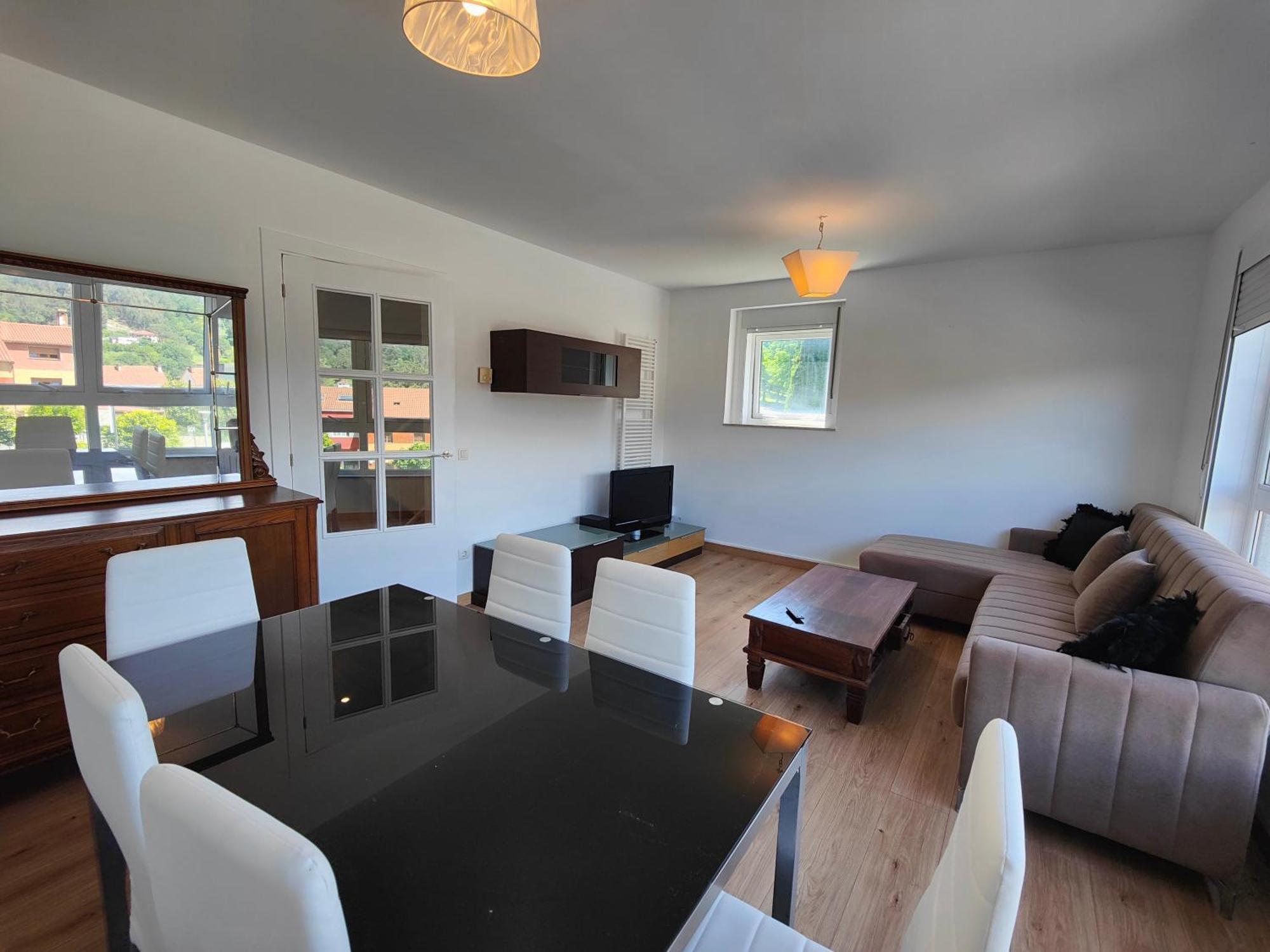 Chalet Con Wifi , Ps4 , Garaje, 5 Dormitorios, 3 Banos, Сантьяго-де-Компостела Экстерьер фото